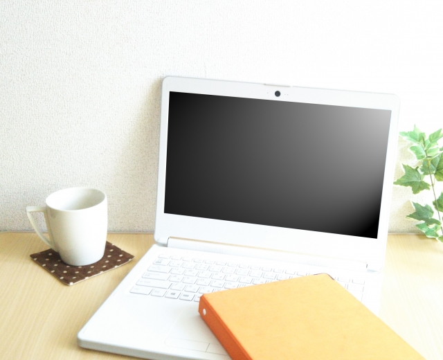 バーチャルオフィスで仕事をしているイメージ